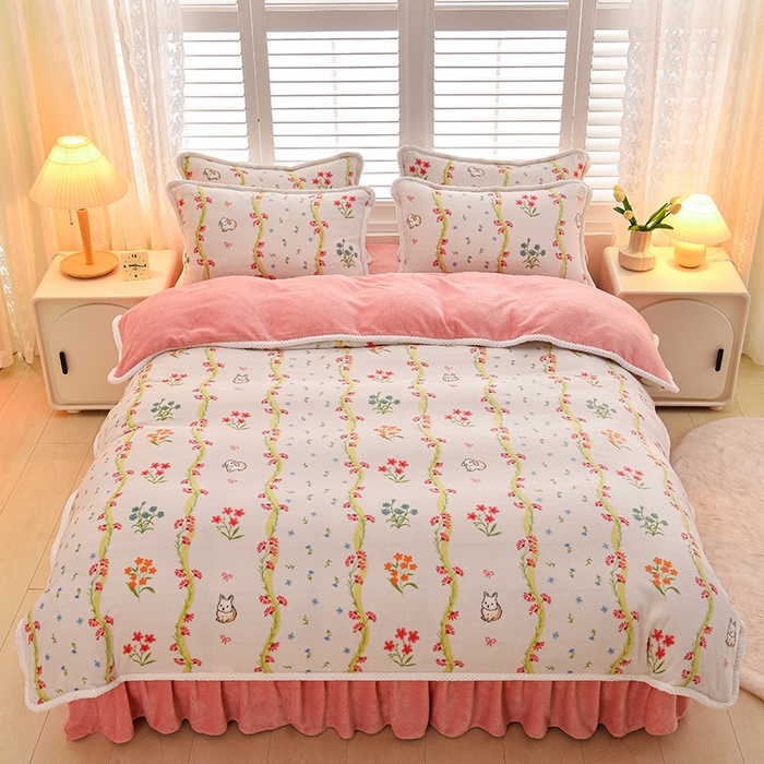 91家纺网 家纺一手货源 找家纺 （总）牵依2025新牛奶绒法兰绒四件套直播爆款