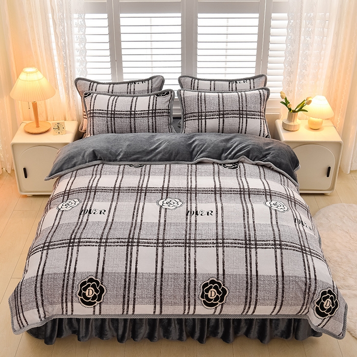 91家纺网 家纺一手货源 找家纺 （总）牵依2025新牛奶绒法兰绒四件套直播爆款