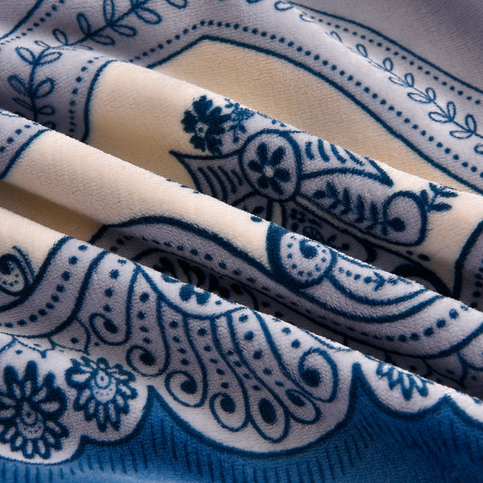 91家纺网 家纺一手货源 找家纺 佳一 2025新款高克重8-9斤 印花牛奶绒四件套 安迪熊