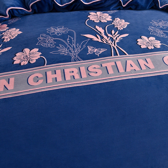 91家纺网 家纺一手货源 找家纺 佳一 2025新款高克重8-9斤 印花牛奶绒四件套 芳华