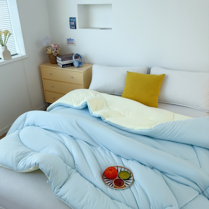 91家纺网 家纺一手货源 找家纺 卡芙芯类馆 2025新款云朵泡芙被被子被芯 浅蓝