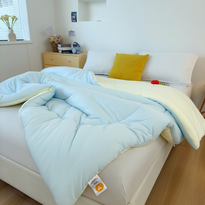 91家纺网 家纺一手货源 找家纺 卡芙芯类馆 2025新款云朵泡芙被被子被芯 浅蓝