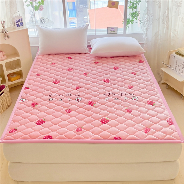 索弗莱家纺 2025新款加厚宽边牛奶绒床垫-大床款 草莓