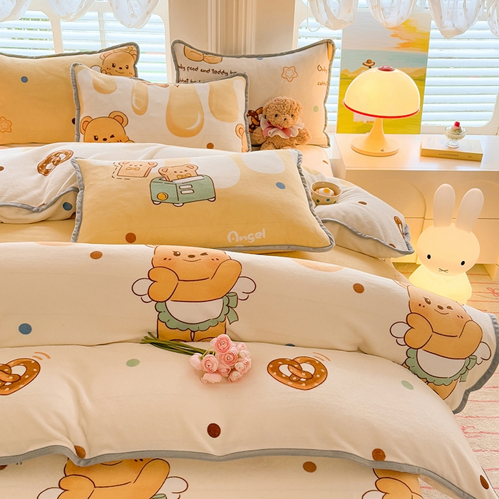 91家纺网 家纺一手货源 找家纺 518 高克重200g印花牛奶绒单被套（支持定制任意尺寸）芝士熊