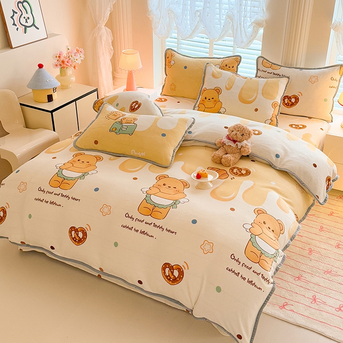 91家纺网 家纺一手货源 找家纺 518 高克重200g印花牛奶绒单被套（支持定制任意尺寸）芝士熊