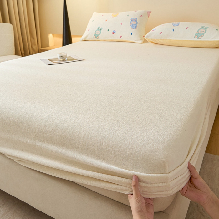 摩妮卡 2025新款加厚保暖牛奶绒床笠单床笠床笠单件-保护床垫三件套系列 莫纱-米白