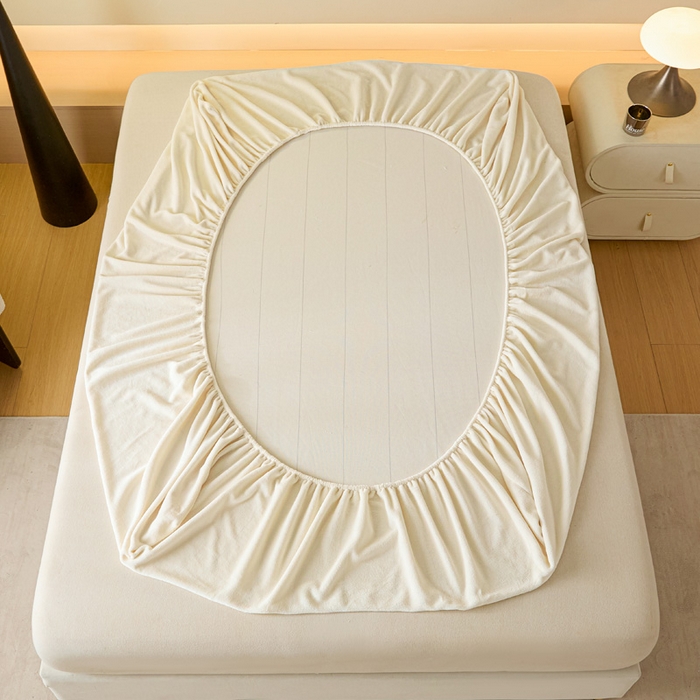 91家纺网 家纺一手货源 找家纺 摩妮卡 2025新款加厚保暖牛奶绒床笠单床笠床笠单件-保护床垫三件套系列 莫纱-米白