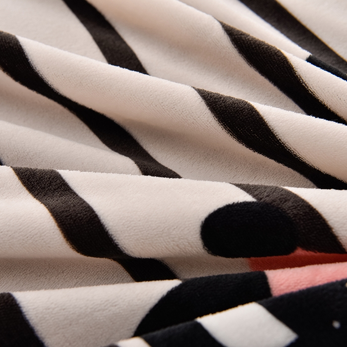 91家纺网 家纺一手货源 找家纺 牵依 2025新款直播床裙小清新印花牛奶绒四件套法兰绒四件套 呆萌象