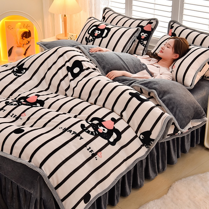 91家纺网 家纺一手货源 找家纺 牵依 2025新款直播床裙小清新印花牛奶绒四件套法兰绒四件套 呆萌象