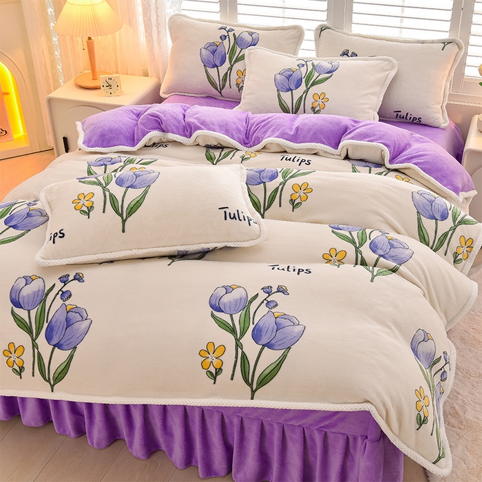 91家纺网 家纺一手货源 找家纺 牵依 2025新款直播床裙小清新印花牛奶绒四件套法兰绒四件套 花开曼舞