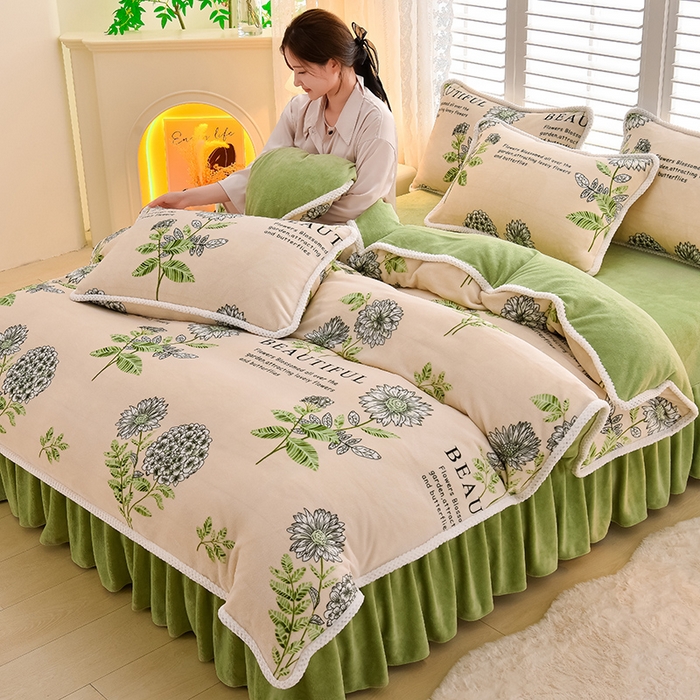 91家纺网 家纺一手货源 找家纺 牵依 2025新款直播床裙小清新印花牛奶绒四件套法兰绒四件套 花季