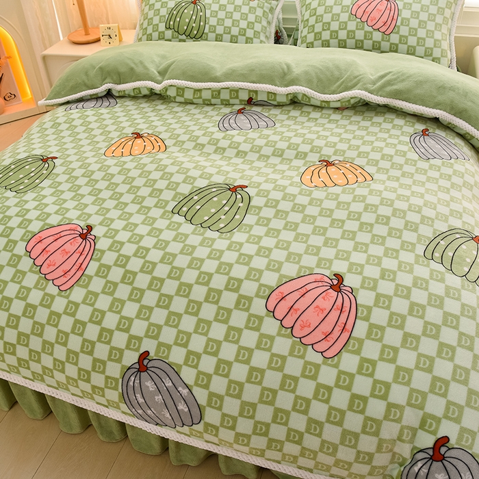 91家纺网 家纺一手货源 找家纺 牵依 2025新款直播床裙小清新印花牛奶绒四件套法兰绒四件套 南瓜派-绿