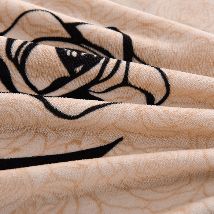 91家纺网 家纺一手货源 找家纺 牵依 2025新款直播床裙小清新印花牛奶绒四件套法兰绒四件套 玫瑰夜语