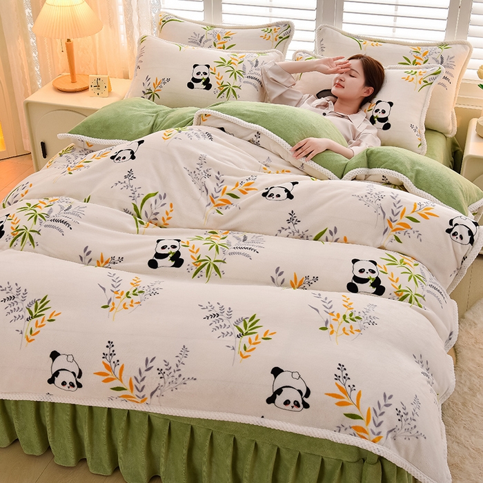 91家纺网 家纺一手货源 找家纺 牵依 2025新款直播床裙小清新印花牛奶绒四件套法兰绒四件套 花影花花