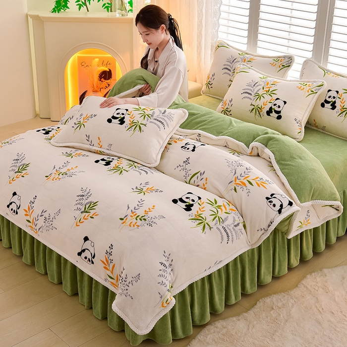 91家纺网 家纺一手货源 找家纺 牵依 2025新款直播床裙小清新印花牛奶绒四件套法兰绒四件套 花影花花