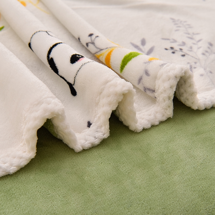 91家纺网 家纺一手货源 找家纺 牵依 2025新款直播床裙小清新印花牛奶绒四件套法兰绒四件套 花影花花