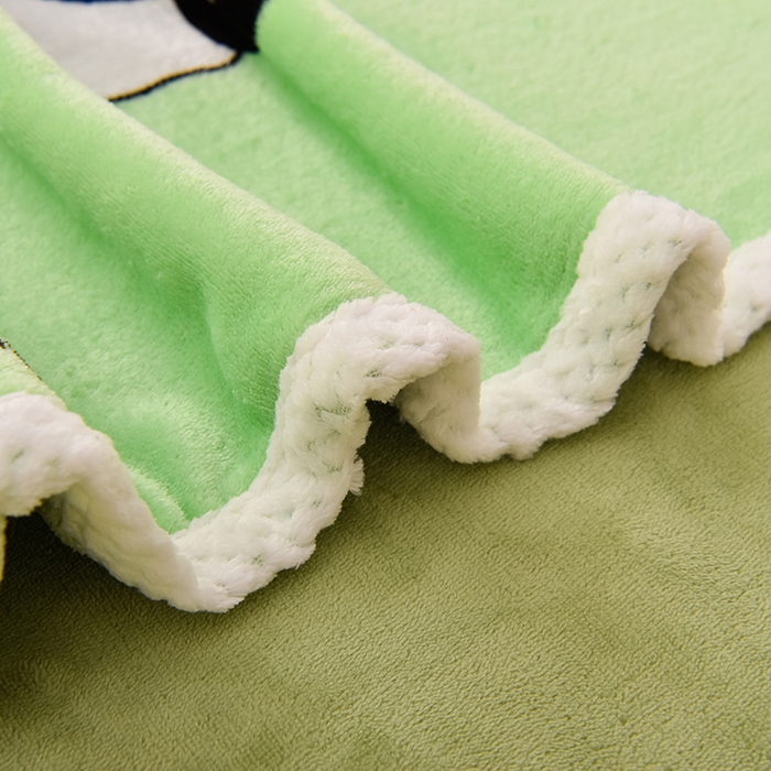 91家纺网 家纺一手货源 找家纺 牵依 2025新款直播床裙小清新印花牛奶绒四件套法兰绒四件套 竹子小熊