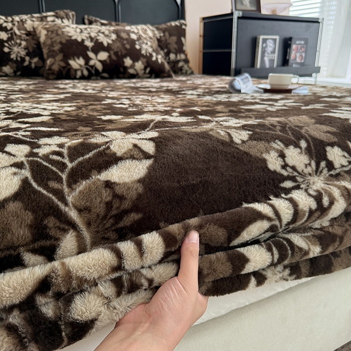 91家纺网 家纺一手货源 找家纺 慕梵家居 2025新款兔绒床笠单品单床笠床笠单件 花间絮语