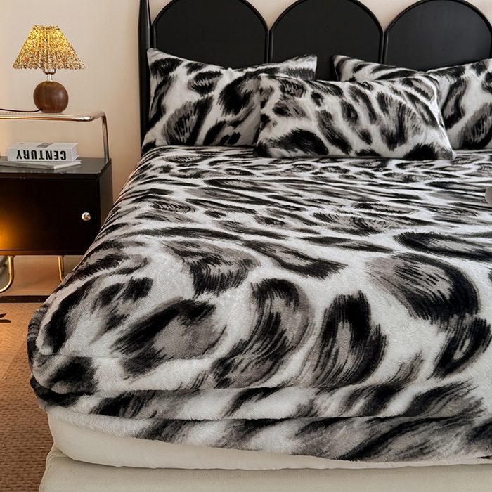 91家纺网 家纺一手货源 找家纺 慕梵家居 2025新款兔绒床笠单品单床笠床笠单件 奢豹荣域-灰