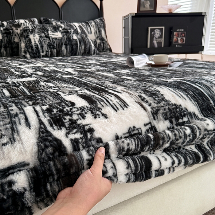 91家纺网 家纺一手货源 找家纺 慕梵家居 2025新款兔绒床笠单品单床笠床笠单件 时空叠影