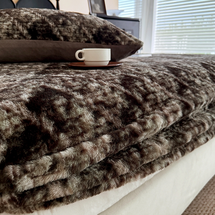 91家纺网 家纺一手货源 找家纺 慕梵家居 2025新款兔绒床笠单品单床笠床笠单件 香绒格调