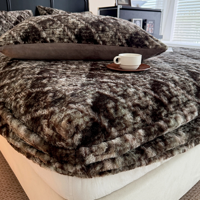 91家纺网 家纺一手货源 找家纺 慕梵家居 2025新款兔绒床笠单品单床笠床笠单件 香绒格调