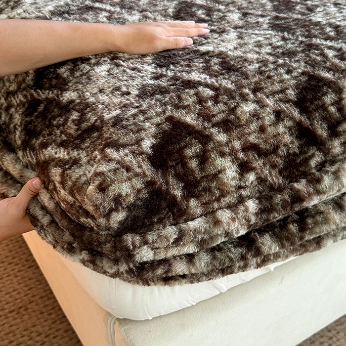 91家纺网 家纺一手货源 找家纺 慕梵家居 2025新款兔绒床笠单品单床笠床笠单件 香绒格调