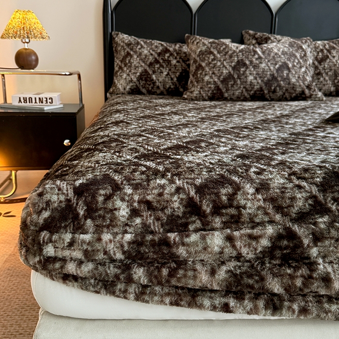 91家纺网 家纺一手货源 找家纺 慕梵家居 2025新款兔绒床笠单品单床笠床笠单件 香绒格调