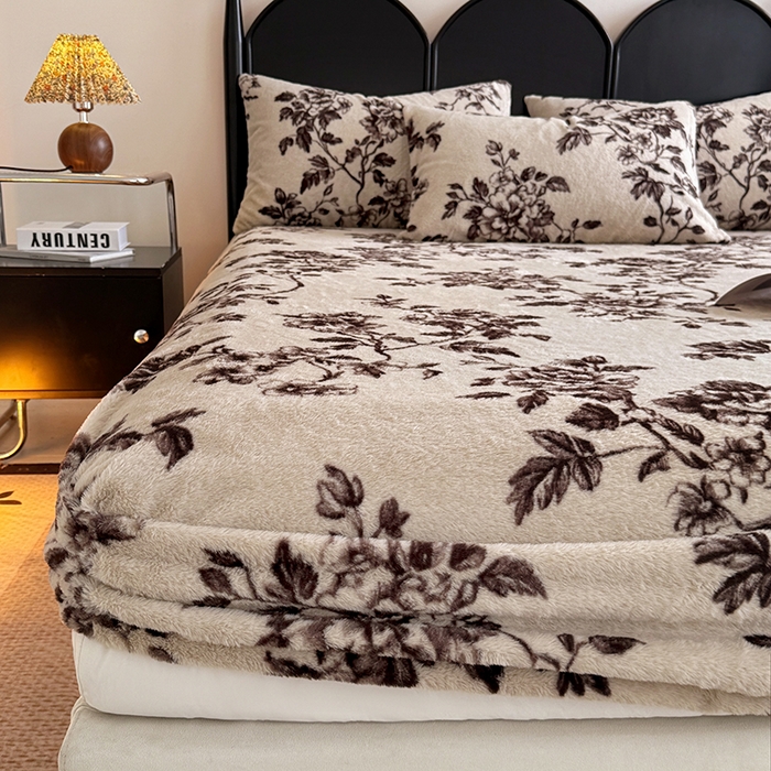 91家纺网 家纺一手货源 找家纺 慕梵家居 2025新款兔绒床笠单品单床笠床笠单件 夜阑花魅