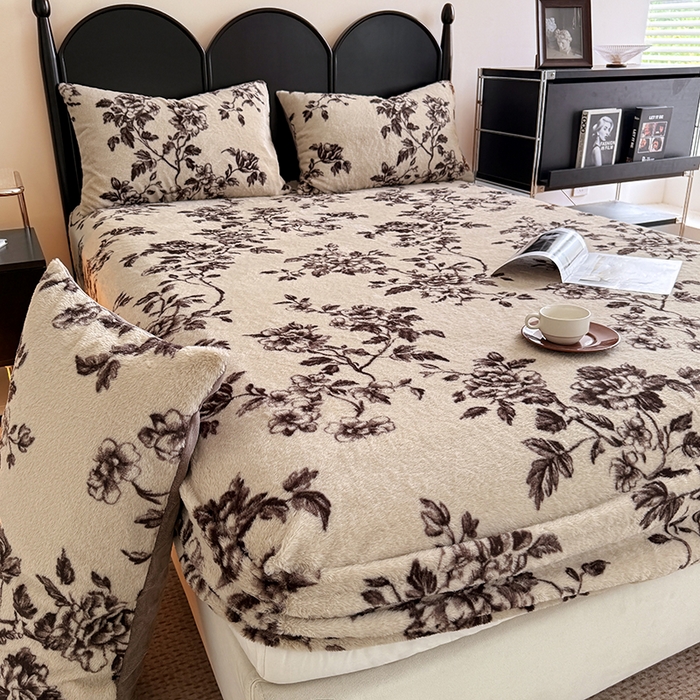 91家纺网 家纺一手货源 找家纺 慕梵家居 2025新款兔绒床笠单品单床笠床笠单件 夜阑花魅