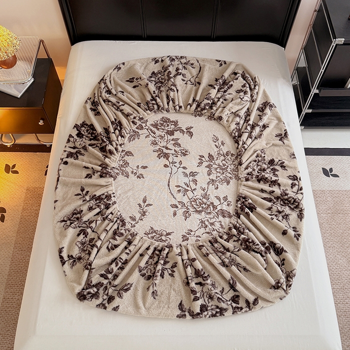 91家纺网 家纺一手货源 找家纺 慕梵家居 2025新款兔绒床笠单品单床笠床笠单件 夜阑花魅