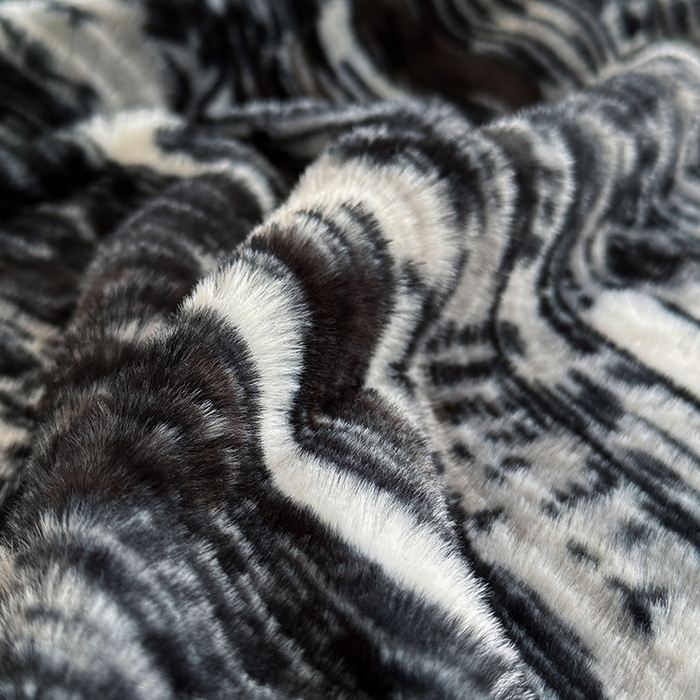 91家纺网 家纺一手货源 找家纺 慕梵家居 2025新款兔绒被套单品单被套被套单件 时空叠影