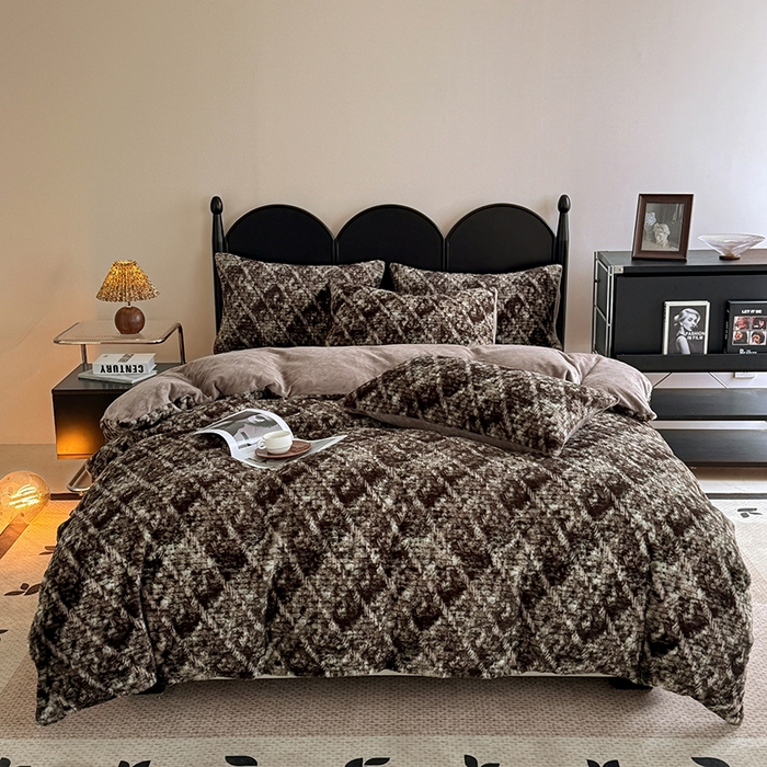 91家纺网 家纺一手货源 找家纺 慕梵家居 2025新款兔绒被套单品单被套被套单件 香绒格调