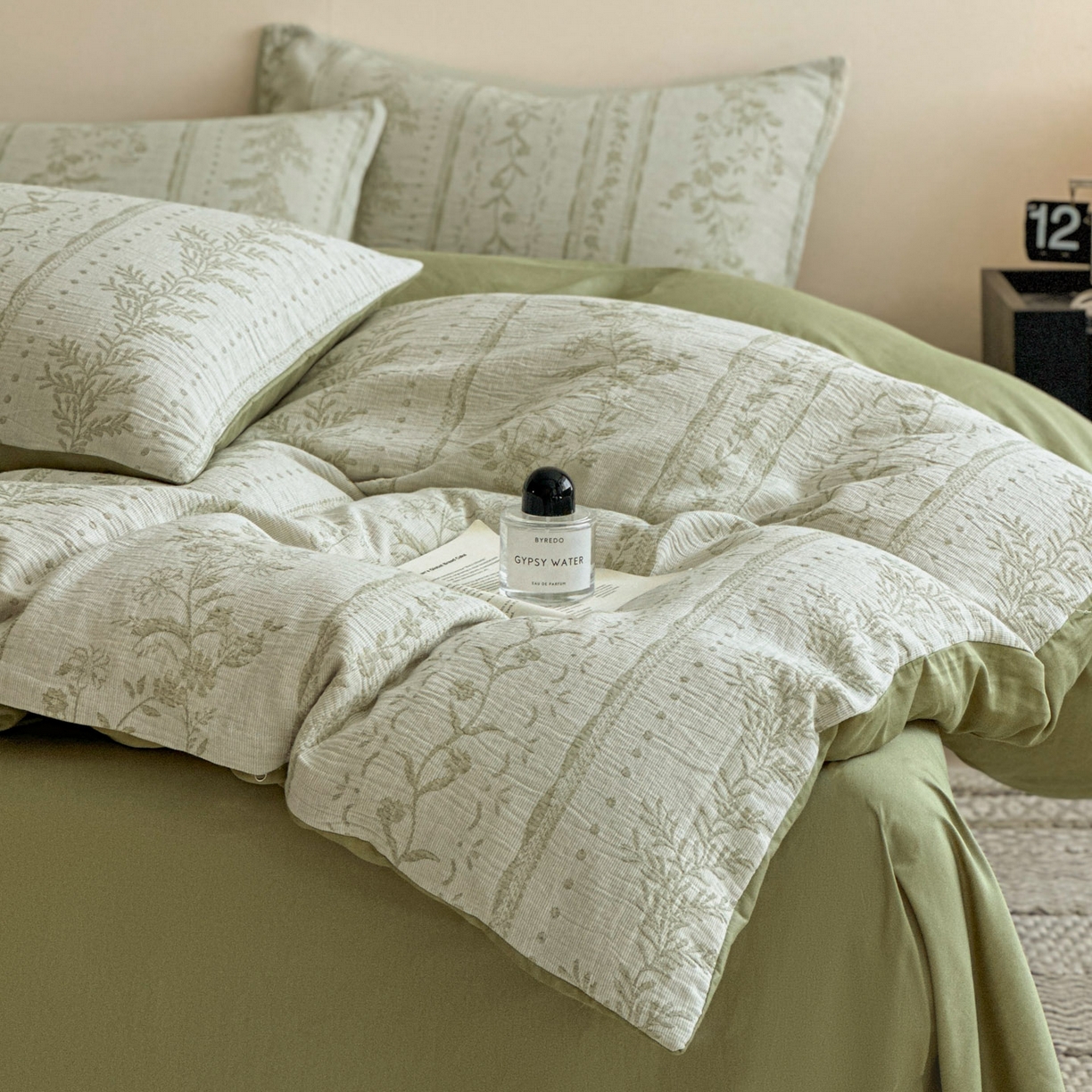 91家纺网 家纺一手货源 找家纺 慕尚家纺 2025新款全棉提花皱皱纱四件套 柔茵-草绿