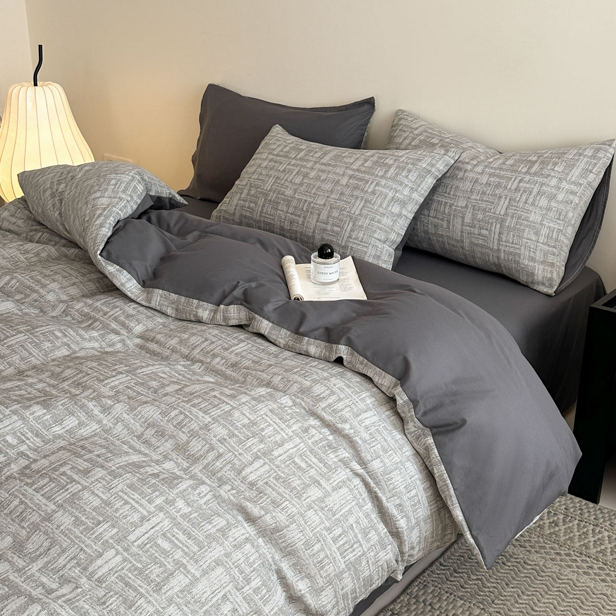 91家纺网 家纺一手货源 找家纺 慕尚家纺 2025新款全棉提花皱皱纱四件套 格纹-灰