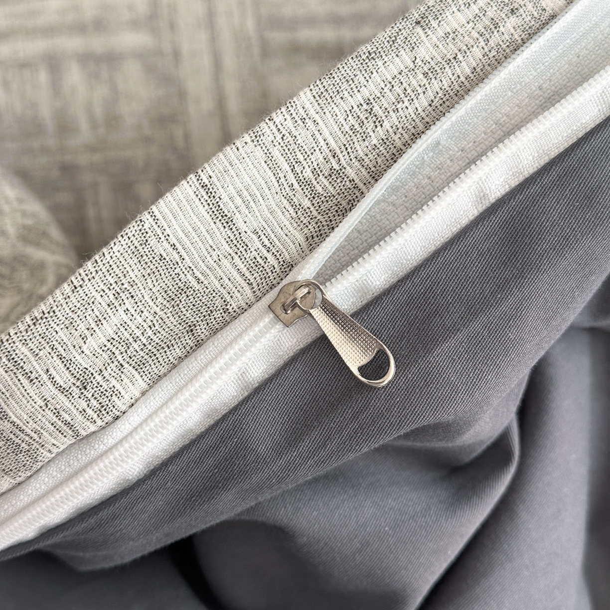 91家纺网 家纺一手货源 找家纺 慕尚家纺 2025新款全棉提花皱皱纱四件套 格纹-灰