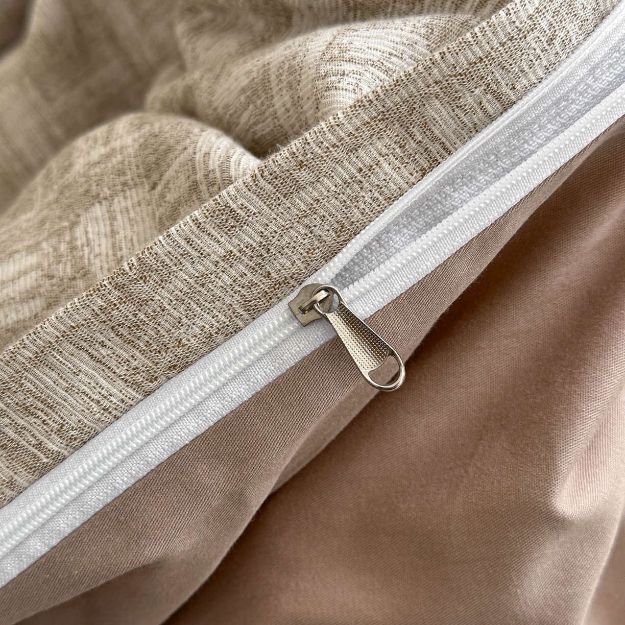 91家纺网 家纺一手货源 找家纺 慕尚家纺 2025新款全棉提花皱皱纱四件套 格纹-卡其