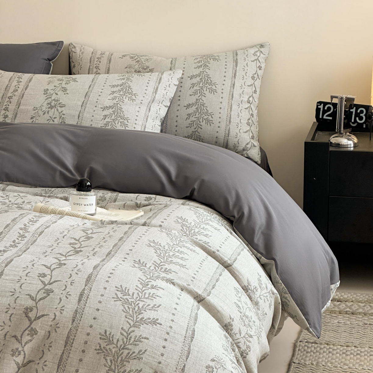 91家纺网 家纺一手货源 找家纺 慕尚家纺 2025新款全棉提花皱皱纱四件套 柔茵-灰