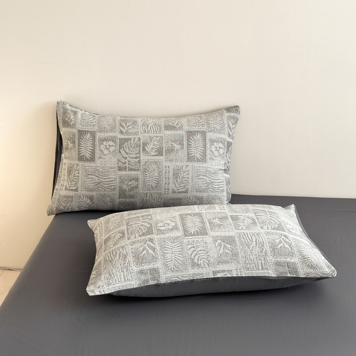 91家纺网 家纺一手货源 找家纺 慕尚家纺 2025新款全棉提花皱皱纱四件套 消消乐-灰