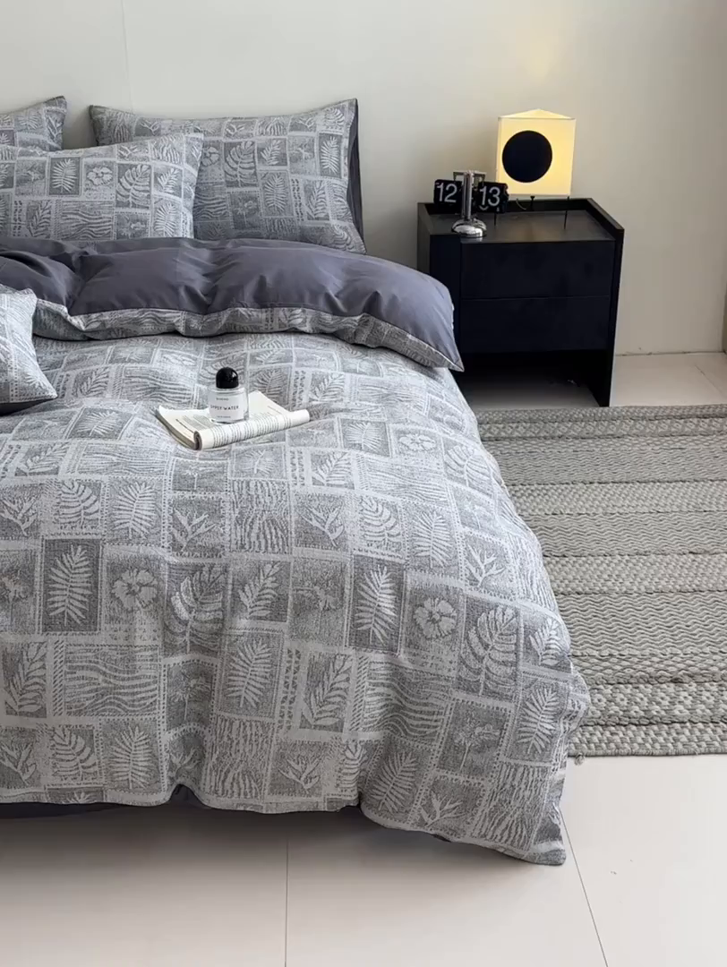 91家纺网 家纺一手货源 找家纺 慕尚家纺 2025新款全棉提花皱皱纱四件套 消消乐-灰