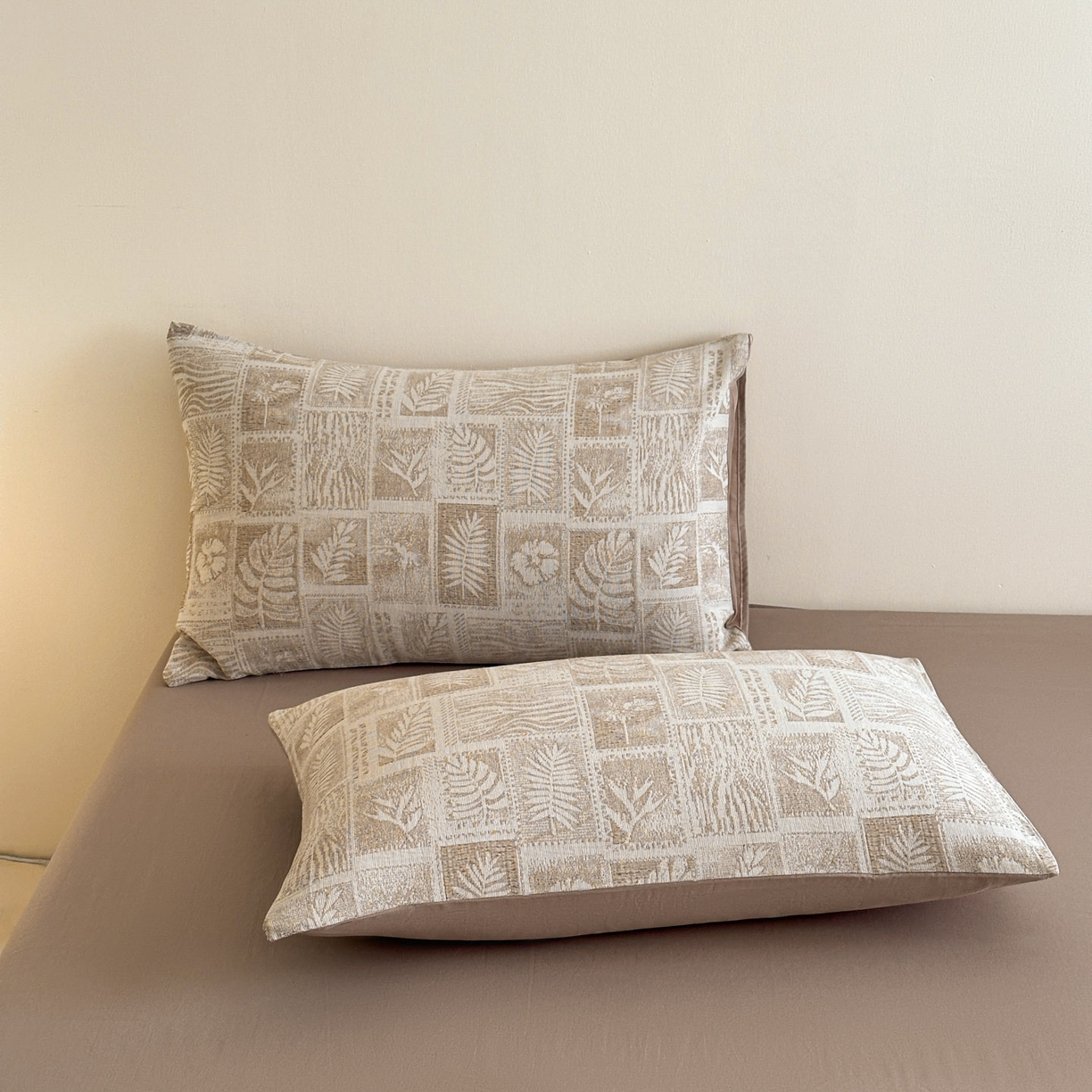 91家纺网 家纺一手货源 找家纺 慕尚家纺 2025新款全棉提花皱皱纱四件套 消消乐-卡其