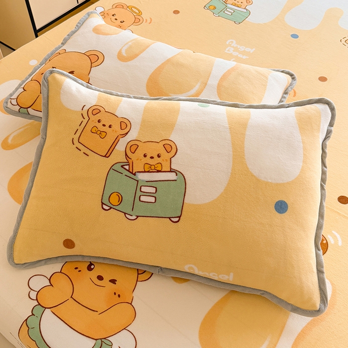 518家纺2025新款高克重200g印花牛奶绒单枕套 芝士熊