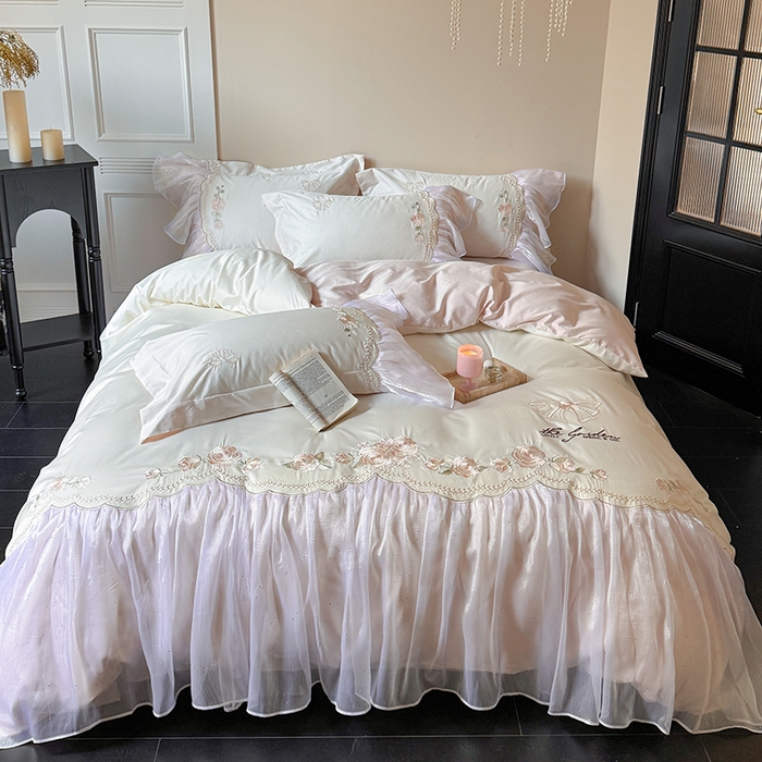 91家纺网 家纺一手货源 找家纺 优悦生活馆 2025新款新疆长绒棉纯棉花边刺绣四件套-花间悟语 花间悟语-清新粉