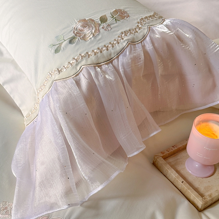 91家纺网 家纺一手货源 找家纺 优悦生活馆 2025新款新疆长绒棉纯棉花边刺绣四件套-花间悟语 花间悟语-清新粉