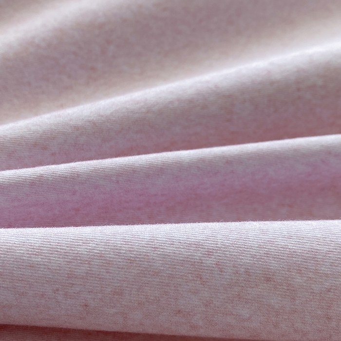 91家纺网 家纺一手货源 找家纺 眷恋家纺 2025新款秋冬超柔全棉精梳棉磨毛三件套四件套 蘑菇园-粉（有小号）