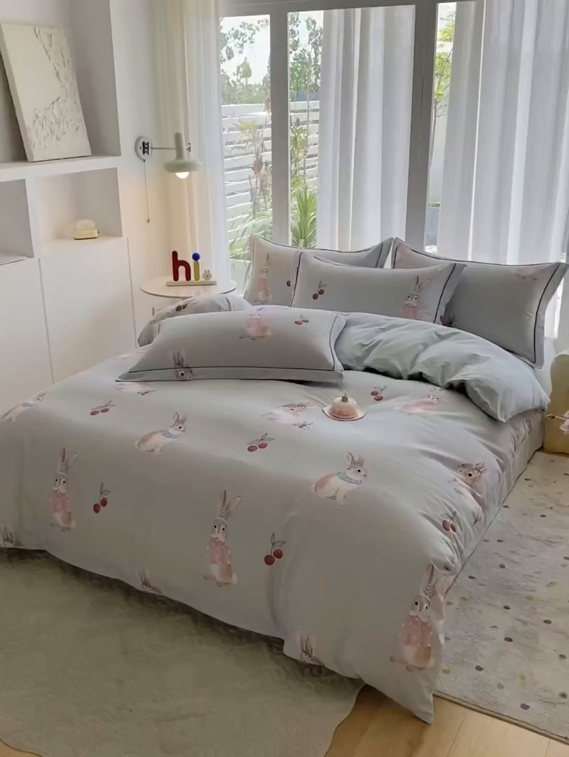 91家纺网 家纺一手货源 找家纺 眷恋家纺 2025新款秋冬超柔全棉精梳棉磨毛三件套四件套 小萌兔-绿（有小号）