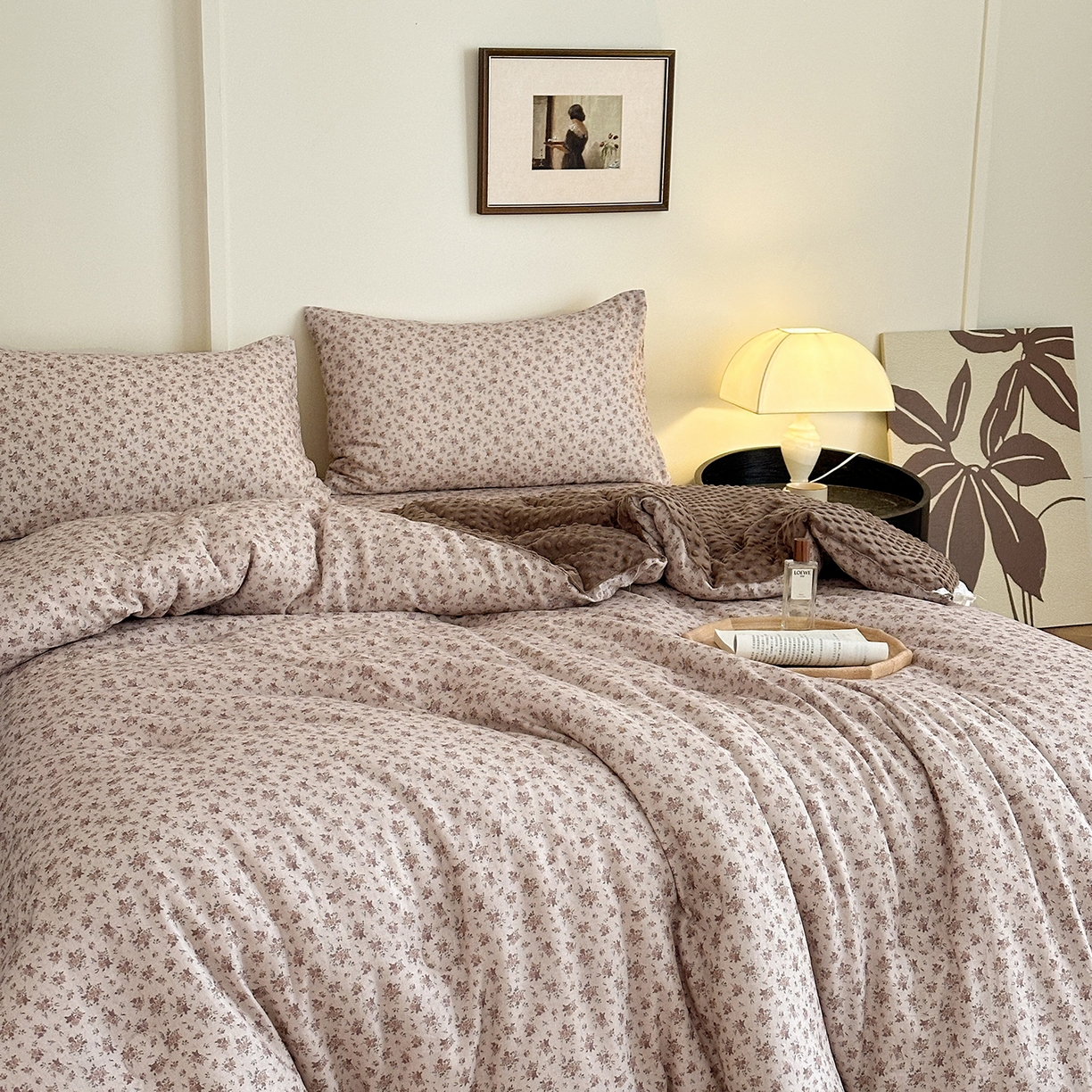 91家纺网 家纺一手货源 找家纺 星期八 2025新款全棉双层纱花边豆豆被四件套 丁香