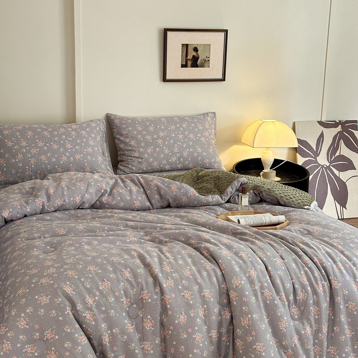 91家纺网 家纺一手货源 找家纺 星期八 2025新款全棉双层纱花边豆豆被四件套 风铃