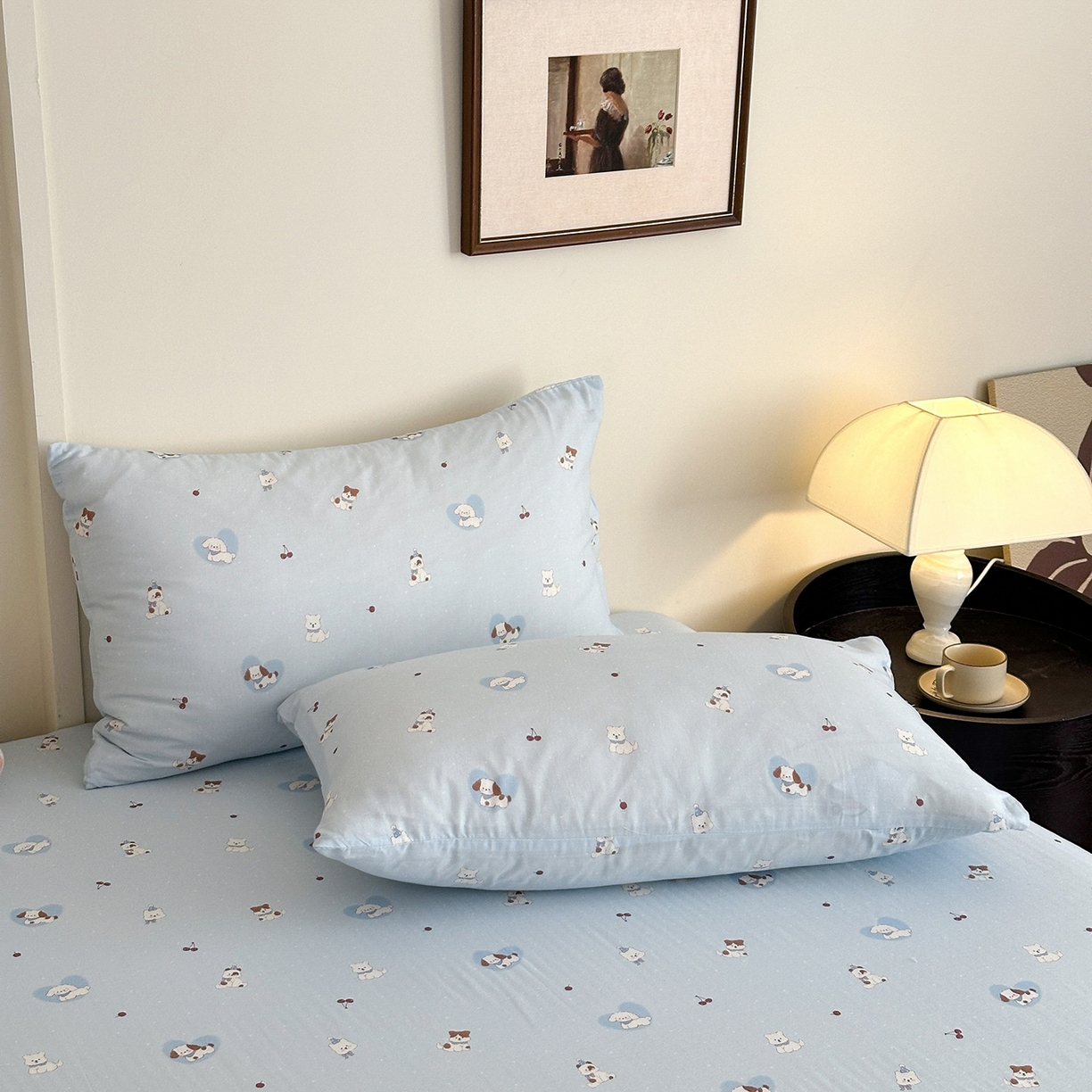 91家纺网 家纺一手货源 找家纺 星期八 2025新款全棉双层纱花边豆豆被四件套 狗狗乐园