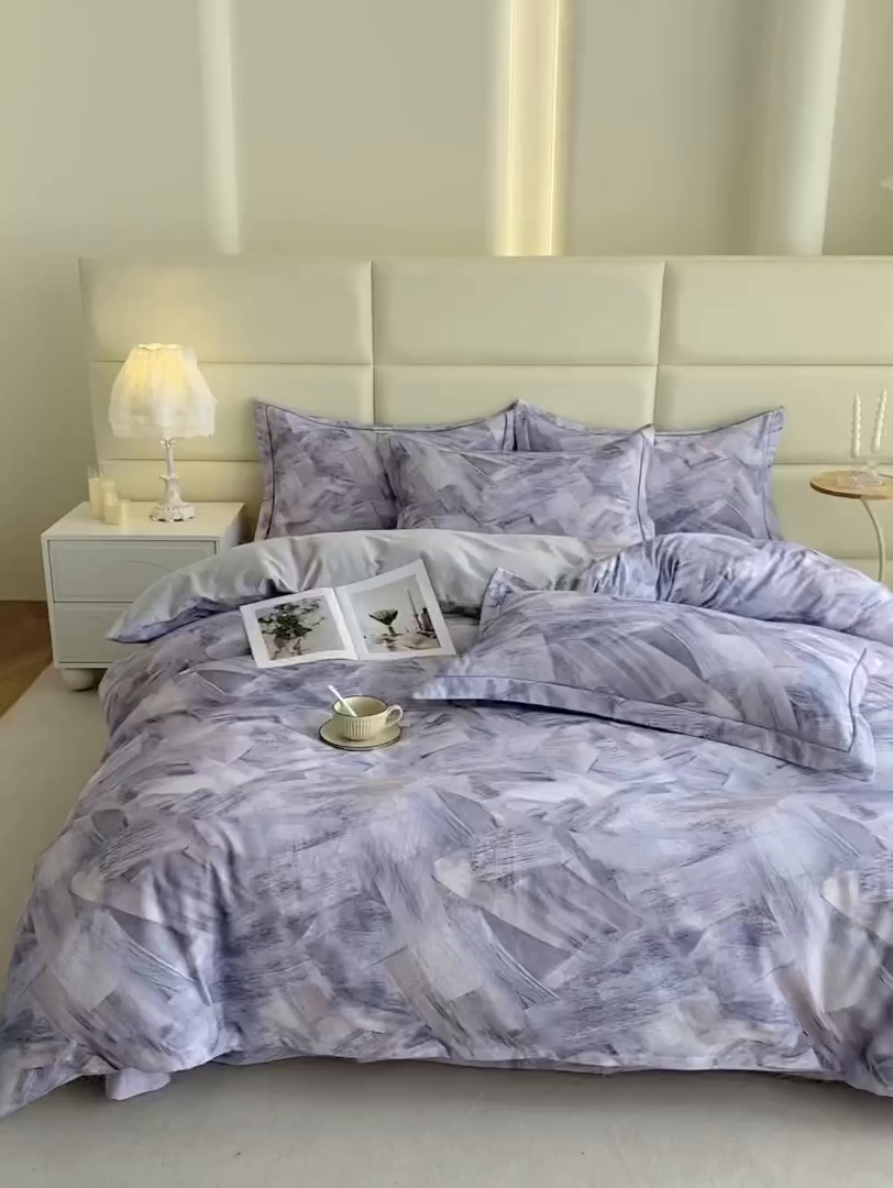 91家纺网 家纺一手货源 找家纺 眷恋家纺 2025新款秋冬超柔全棉精梳棉磨毛三件套四件套 穿越时光-灰